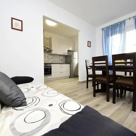 Frane Biograd Apartmán Biograd Na Moru