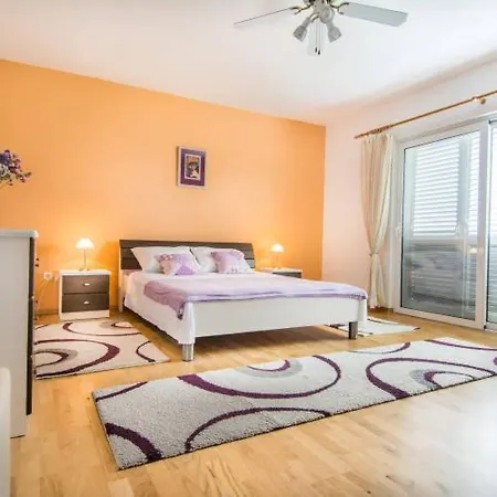Frane Biograd Apartman Biograd na Moru